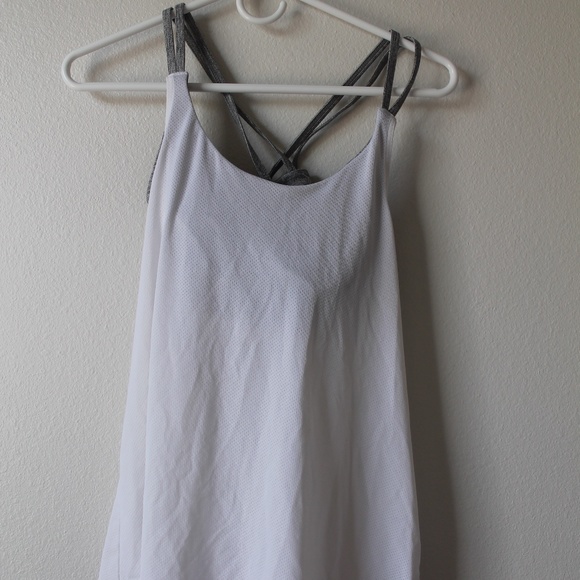 Cross-Back Active Tank - Picture 1 of 4